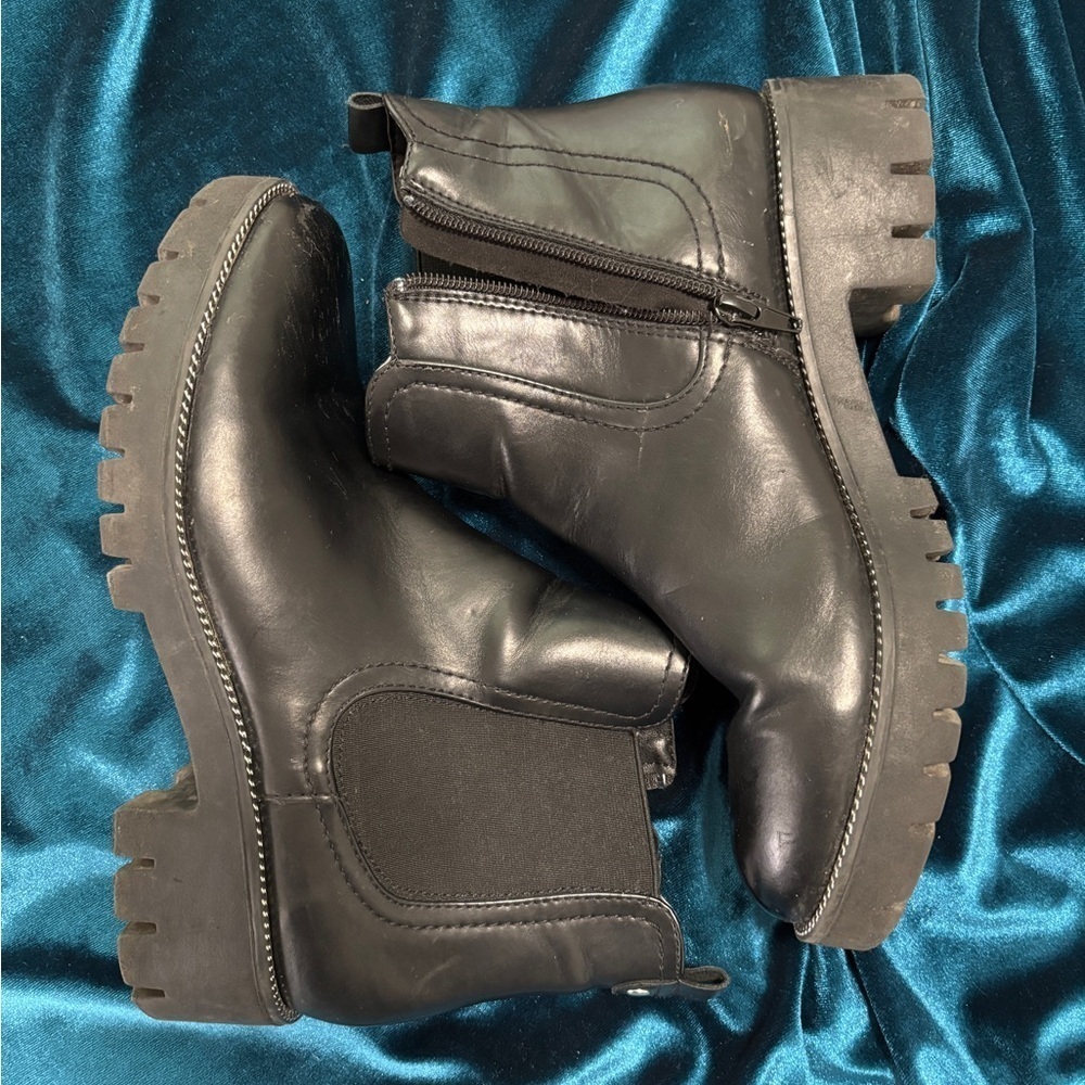 Black Lug Sole Slip On Chelsea Ankle Boot Sz 8-1/2  Bundle and Save